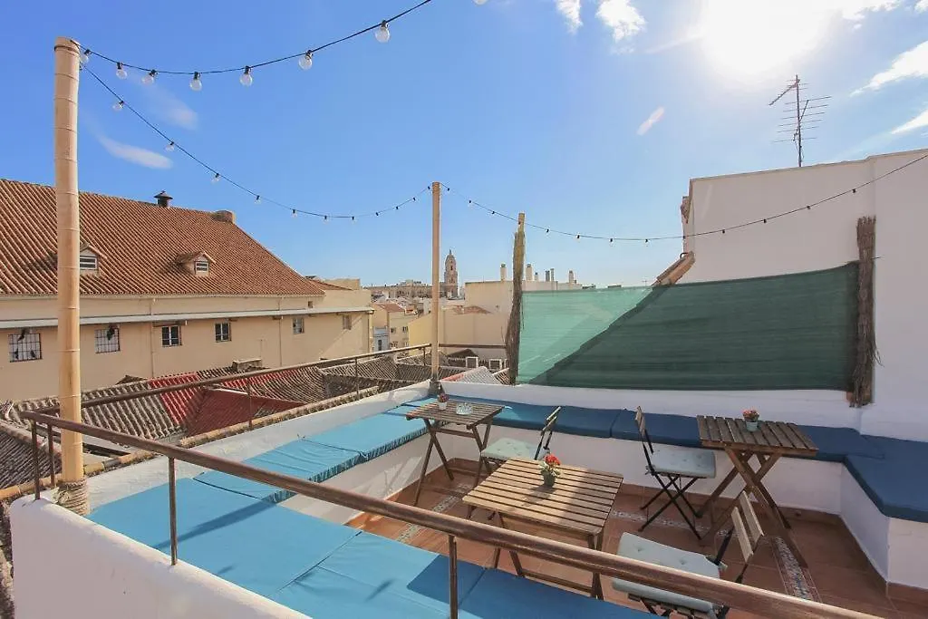 Bbtk Malaga Albergue